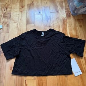 lululemon athletica Short Sleeve Tee